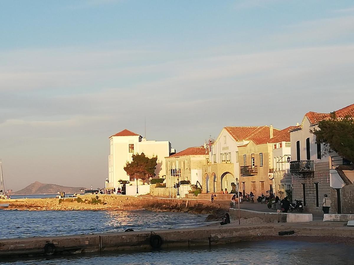 Summer House In Spetses Buitenkant foto